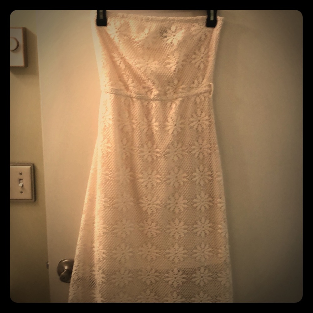 Strapless dress